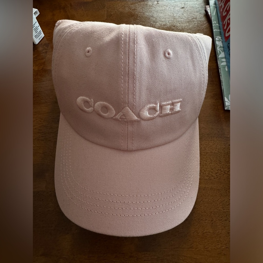 Coach NWT PINK BASEBALL CAP